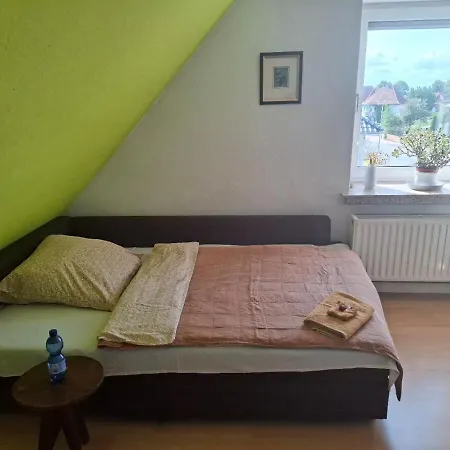 Grosse 84qm Mit Garten In * Wunstorf