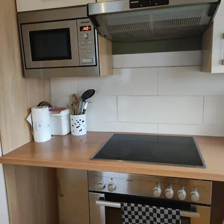 Grosse 84qm Mit Garten In Apartament *